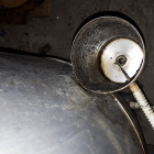 Viaszolvasztó centrifuga