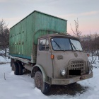 steyr teherautó méhész konténerrel