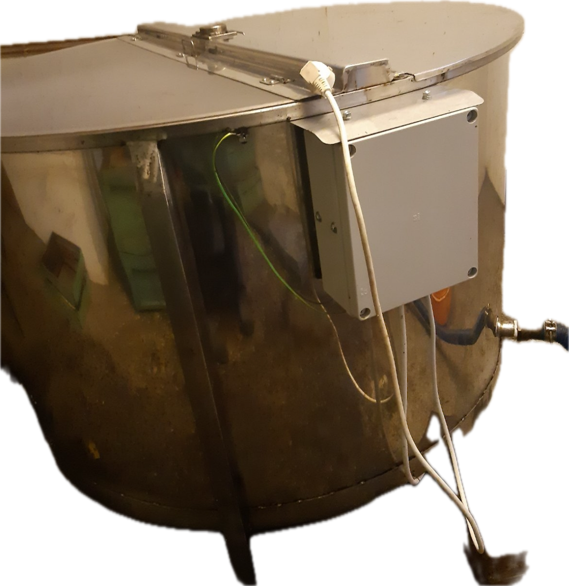 42 keretes Hunor pergető és egyéb eszközök eladóak